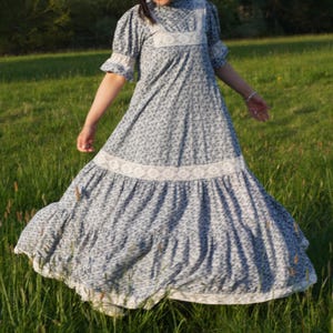 Laura Ashley 70s praire ditsy maxi dress