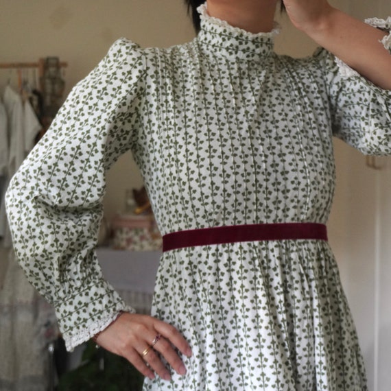 Vintage rare 70s Laura Ashley dress - image 2