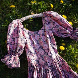 Laura Ashley style 80s floral ditsy midi dress