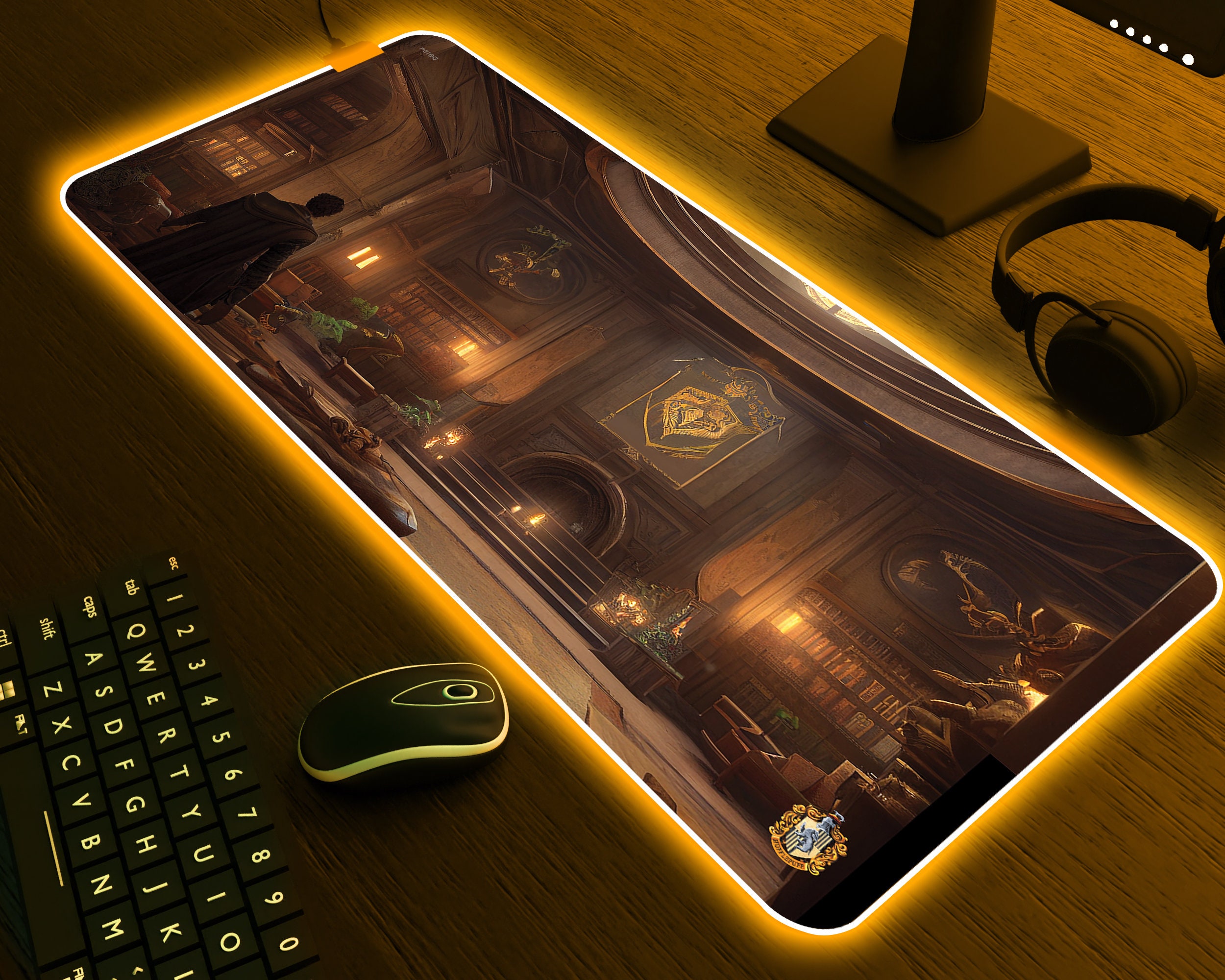 Hufflepuff - Hogwarts Legacy - RGB Gaming Desk Mat | Mouse Pad