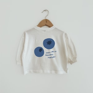 Blueberry Puff shirt for Toddler Baby Boy Girl Fruit Pocket Long sleeve Shirt for Gender Neutral Kids pullover Farmers Market Tops
