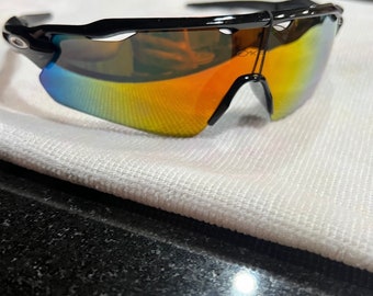 Sporty frame radars sunglasses sporty oa kk