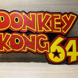 Display Sign Logo Donkey kong 64 in Wood - Display hang wall Man Cave Cartel Madera Wood Game cube Prime Nintendo 64 Nes N64