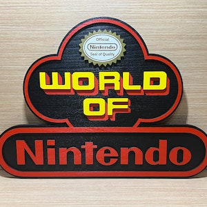 Display Sign Logo World Of Nintendo Cloud in Wood - Display hang wall Man Cave Cartel Madera Wood Switch Nintendo NES SNES