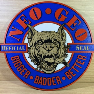 Display Sign Logo NEO GEO Dog Tag zegel in Hout - Display hang muur Man Cave Aes Cartel Madera Wood