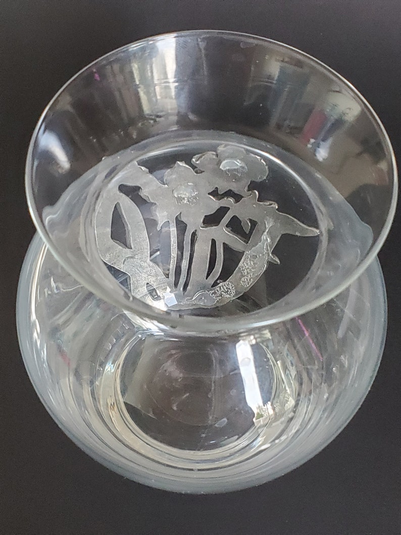 Vintage Seagull Pewter and Glass Vase With Daffodils, Made in Canada