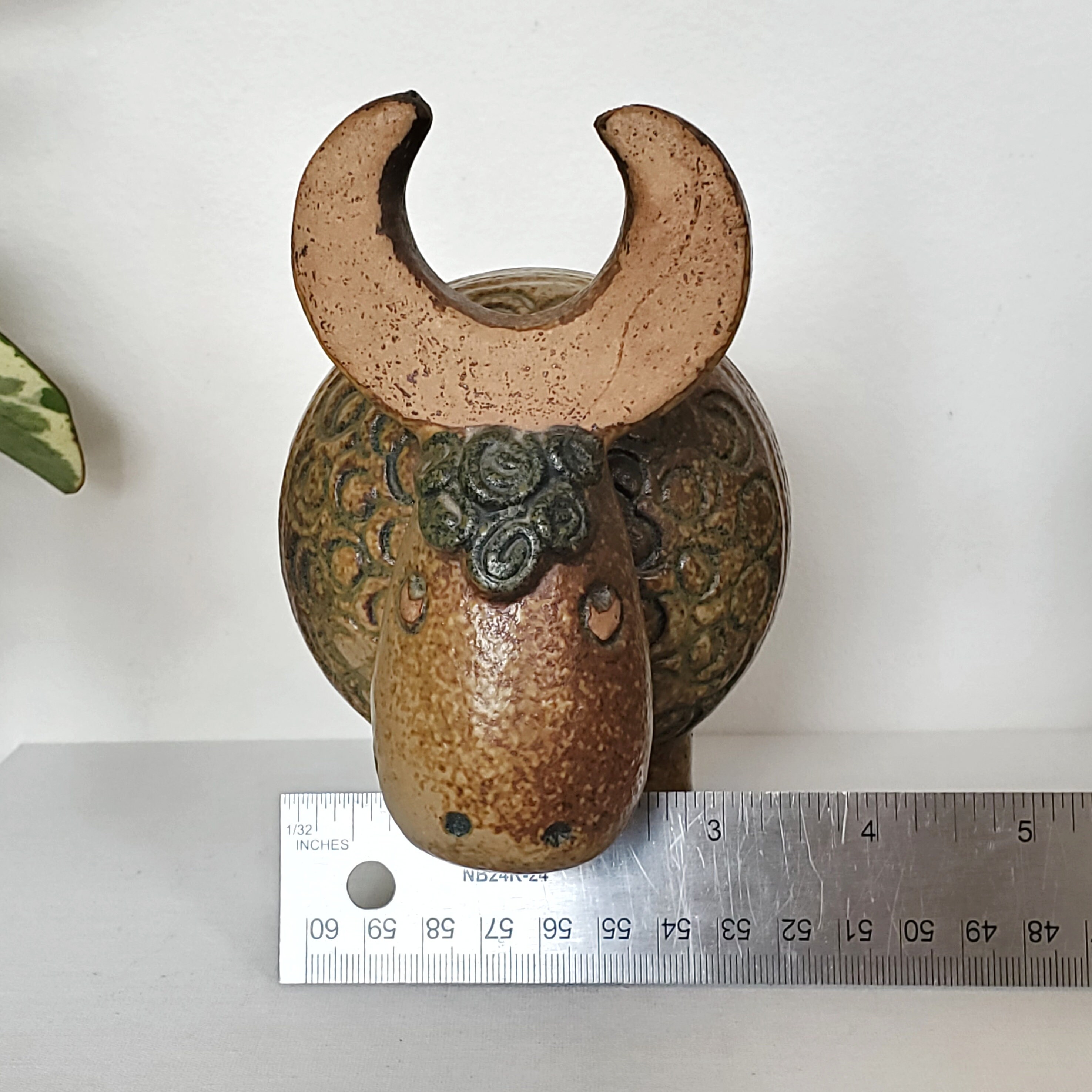 Lisa Larson Buffel / Buffalo Figurine, Gustavsberg, Jura