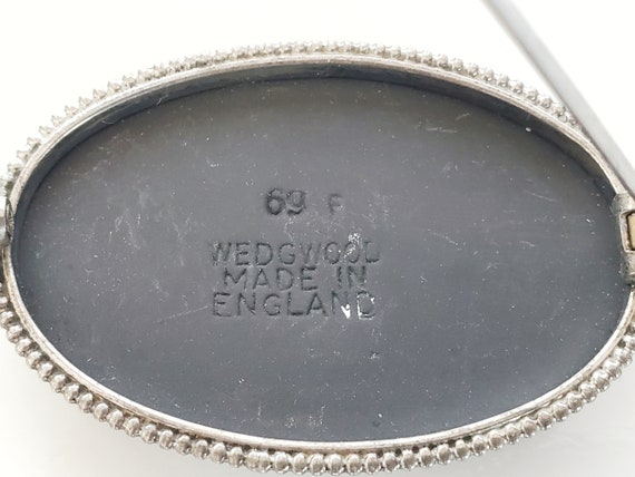 Wedgwood Jasperware Oval Black Brooch, Made In En… - image 5