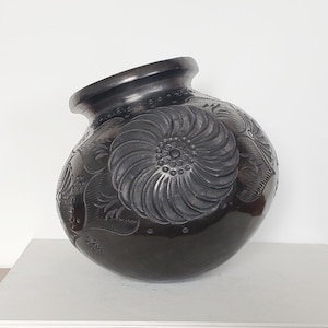 Barro Negro Mexican Pottery Vase, Black Clay Carved Vase, Mexican Art Pottery