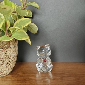 Fenton Clear Glass Bear Paperweight With Red Birth Stone, Vintage Art Glass Bear Figurine