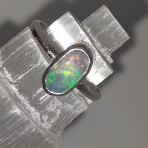 Coober pedy opal ring size 61