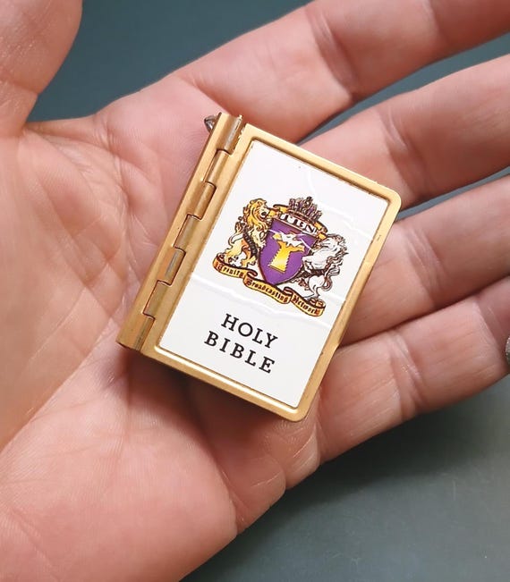 Miniature Holy Bible Keychain Charm: Gold Tone TB… - image 2