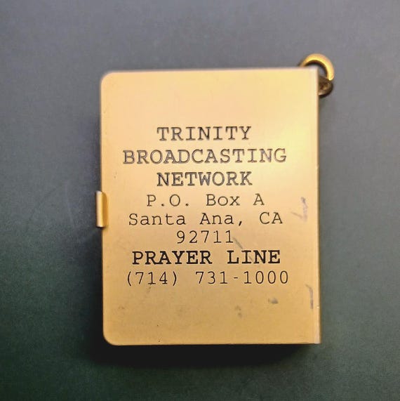 Miniature Holy Bible Keychain Charm: Gold Tone TB… - image 6