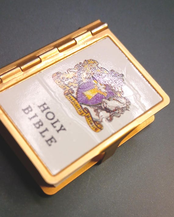 Miniature Holy Bible Keychain Charm: Gold Tone TB… - image 3