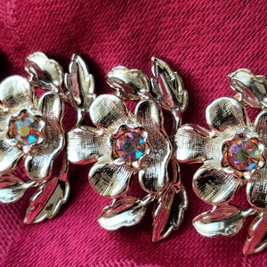 JUDY LEE Stunning bracelet, showroom new, golden casting, Flowers, Leaves, AB Rhinestones, Like new Condition, Signed Jewelry, Rare Judy Lee