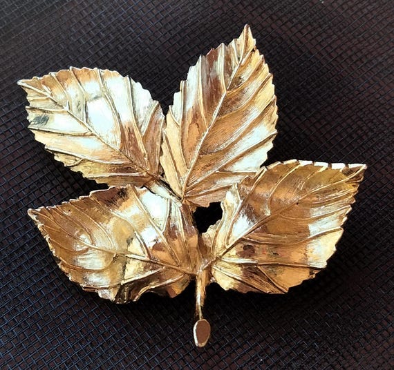 Vintage ART Golden Leaf Brooch – Signed Statement Jewelry