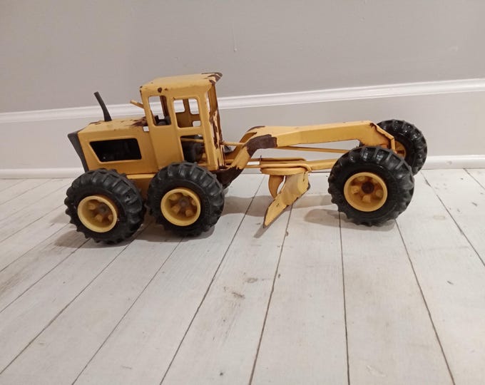 Vintage Metal Tonka Toy Road Grader