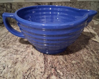 Vintage Harry and David Blue Pottery Ceramic Gravy , Soup Bowl, 2 quart