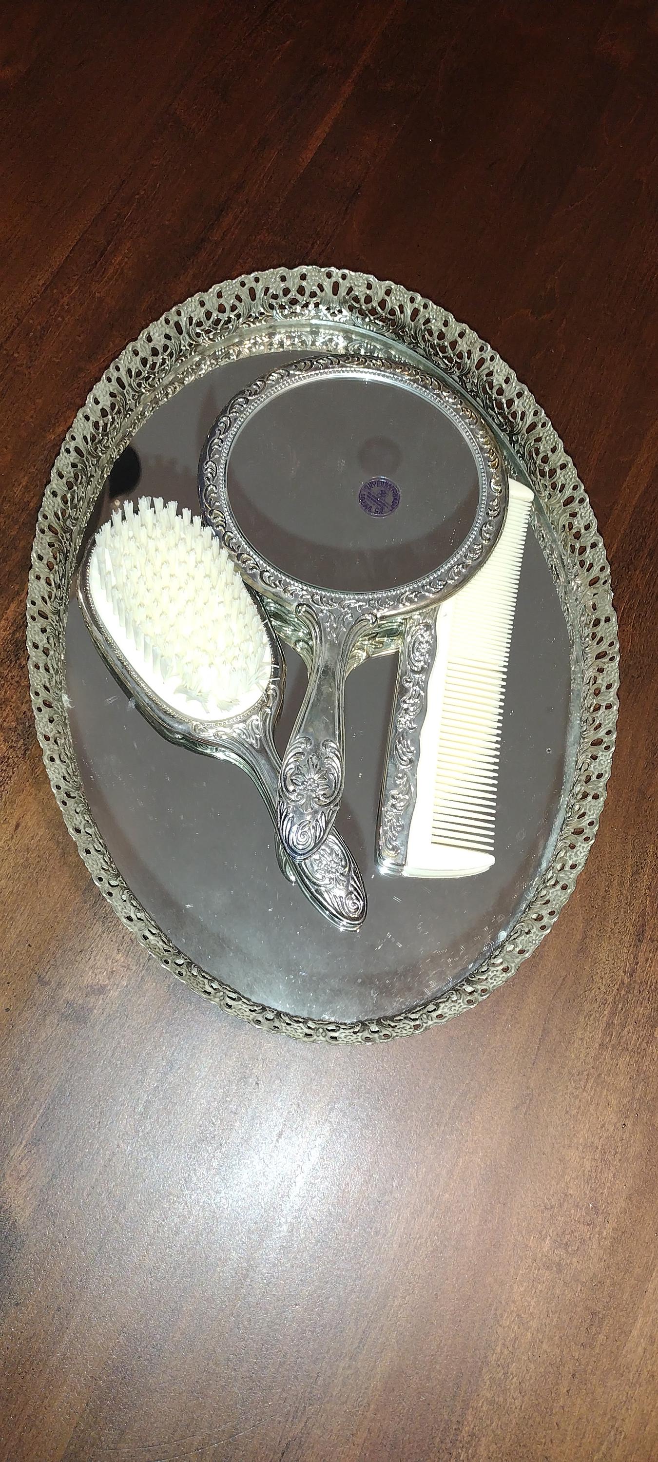 Vintage International Silver Co Silver, Comb, Mirror, Brush and