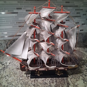 Vintage Model Spanish warship, Ship, Pirate Ship, Decor