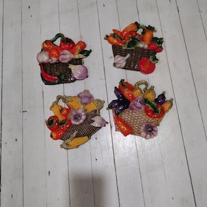 Vintage 1960s Homco Chalkware Set of 4 Vegetable Baskets Wall Hangings