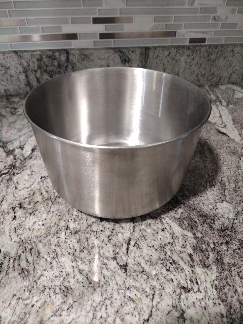 Vintage Large Aluminum Mixing Bowl Etsy