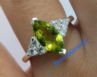 本物のグリーンペリドットシルバーリング、ハンドメイドペリドット