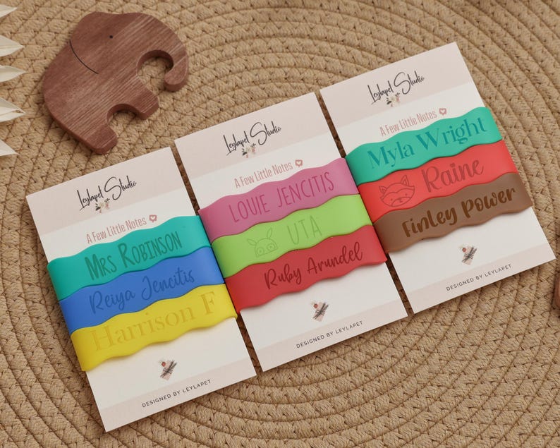 Étiquette de bouteille en silicone personnalisée pour la famille,Étiquette de tasse en silicone sûre pour cadeaux de Noël,Étiquette de bouteille d'eau personnalisée pour bouteille d'enfant image 8