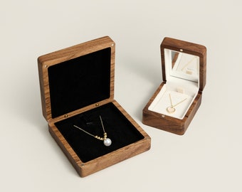 Luxuriöse personalisierte Halskettenbox für Frauen, Jubiläumsgeschenk für Ihn, gravierte Halskettenbox aus Holz mit Namen, individuelle Schmuckschatulle als Geschenk