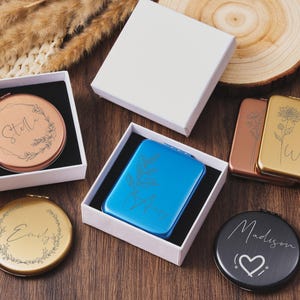 Personalized Bridesmaid Compact Mirror in Stainless Steel,Customized Birth Flower For Wedding Gift,Fancy Compact Mirror For Anniversary Gift
