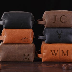 Trousse de toilette en cuir pour homme personnalisée pour garçon d'honneur, trousse de toilette fantaisie pour cadeau de fête des pères, accessoire pour homme pour cadeau d'anniversaire