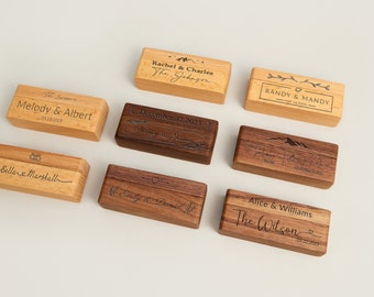 Luxuriöse Eheringbox mit zwei Schlitzen, individuelle Verlobungsringbox aus Holz mit personalisiertem Logo, Ringträger für den Antrag aus Eichenholz und Walnussholz