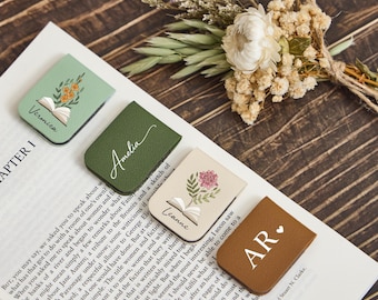 Personalisierte magnetische Lesezeichen Set, kaufen Sie 1 erhalten 1 frei, Geburtsblumen Lesezeichen, personalisierte Buch Liebhaber Geschenk, Brautjungfer Geschenk, Leser Geschenk