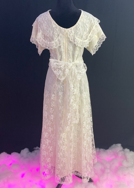 1990s Gunne Sax Lace Wedding Dress- S M - image 2