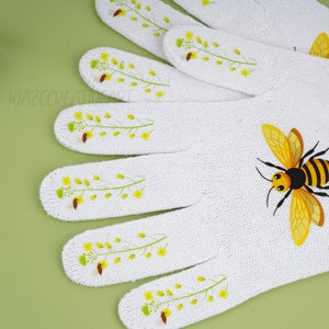 Bee Gardening Gloves,Garden Working Gloves,Outdoor Working Gloves,Cotton Gloves,Work Gloves,Grandmas Gardening Gloves,Floral Bee Garden Gift