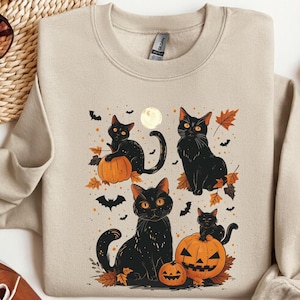Retro Halloween Shirt,Halloween Cat Shirt, Vintage Halloween Shirt, Retro Halloween, Fall Apparel, Spooky Season Tee Pumpkin Shirt Black Cat