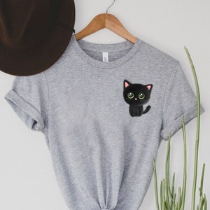 Cat Shirt, Cute Cat Shirt, Cat Lover Shirt, Pocket Cat T shirt, Cat Mom Tee, Cute Kitty in Pocket Tee, Gift for Cats Lover, Cat Mom Shirt
