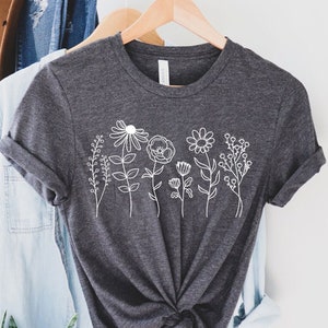 Wild Flowers Shirt, Wildflower Tshirt, Floral Shirt, Botanical Shirt, Flower Shirt, Nature Lover Shirt,Ladies Shirts, Womens Tees,Flover Tee