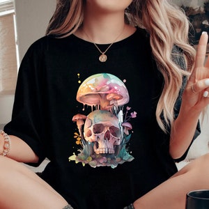 Mushroom Shirt, Halloween Mushroom Skull Shirt, Hippie Shirt, Decor Art Shirt, Plant Shirt, Nature Shirt, Gift For Her, Vintage Plant Shirt