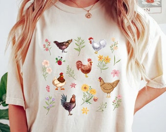 Wildflower Chicken Shirt, Ladies Chicken Tshirt, Chicken T shirt, Chicken Lover, Chicken mom Tee, Cottagecore Farm Girl T-shirt, Farmer Gift