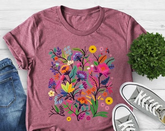 Wildflower Tshirt, Wild Flowers Shirt, Floral Tshirt, Flower Shirt, Gift for Women, Ladies Shirts, Best Friend Gift Shirt,Nature Lover Shirt