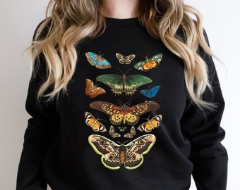 Moth Shirt, Cottagecore Shirt, Bug Shirt, Aesthetic Shirt Insect Shirt Moth Tees Cottage Core Shirt Goblincore Clothing Dark Academia Shirt