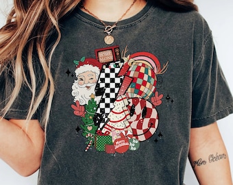 Retro Christmas Sweatshirt, Santa Claus Shirt, Christmas Sweatshirt, Christmas Santa Shirt, Merry Christmas T-shirt, Christmas Vibes T-shirt