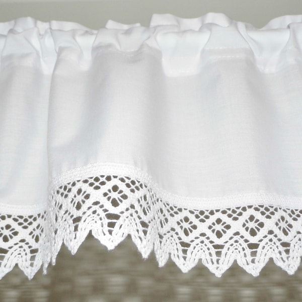 Short curtain with wide lace panel curtain country house curtain white