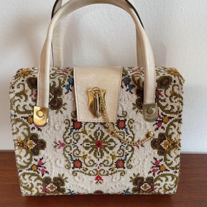 Bolso de mano vintage con tapiz