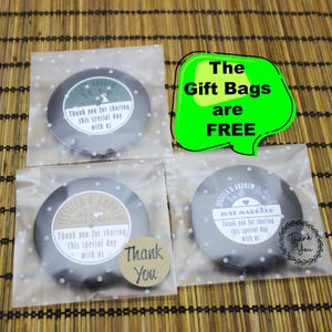 2.95&#39;&#39; Metal Round Bottle Opener Magnet, Retro Vinyl Record Themed, Wedding Invitations, Personalized Magnet, Free Gift Bags, Save the Date