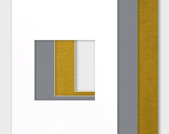 Small individual passe-partout made to measure, in the colors white, gray or old gold, made to measure