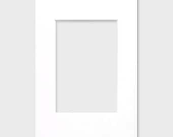 10 x 15 cm passepartout, neutral white, 1.4 mm thickness, cut-out 6 x 9 cm