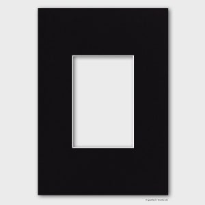 Passe-partout 21 x 30 cm, noir, épaisseur 1,4 mm, découpe 9,6 x 14,6 cm, pour photos au format 10x15