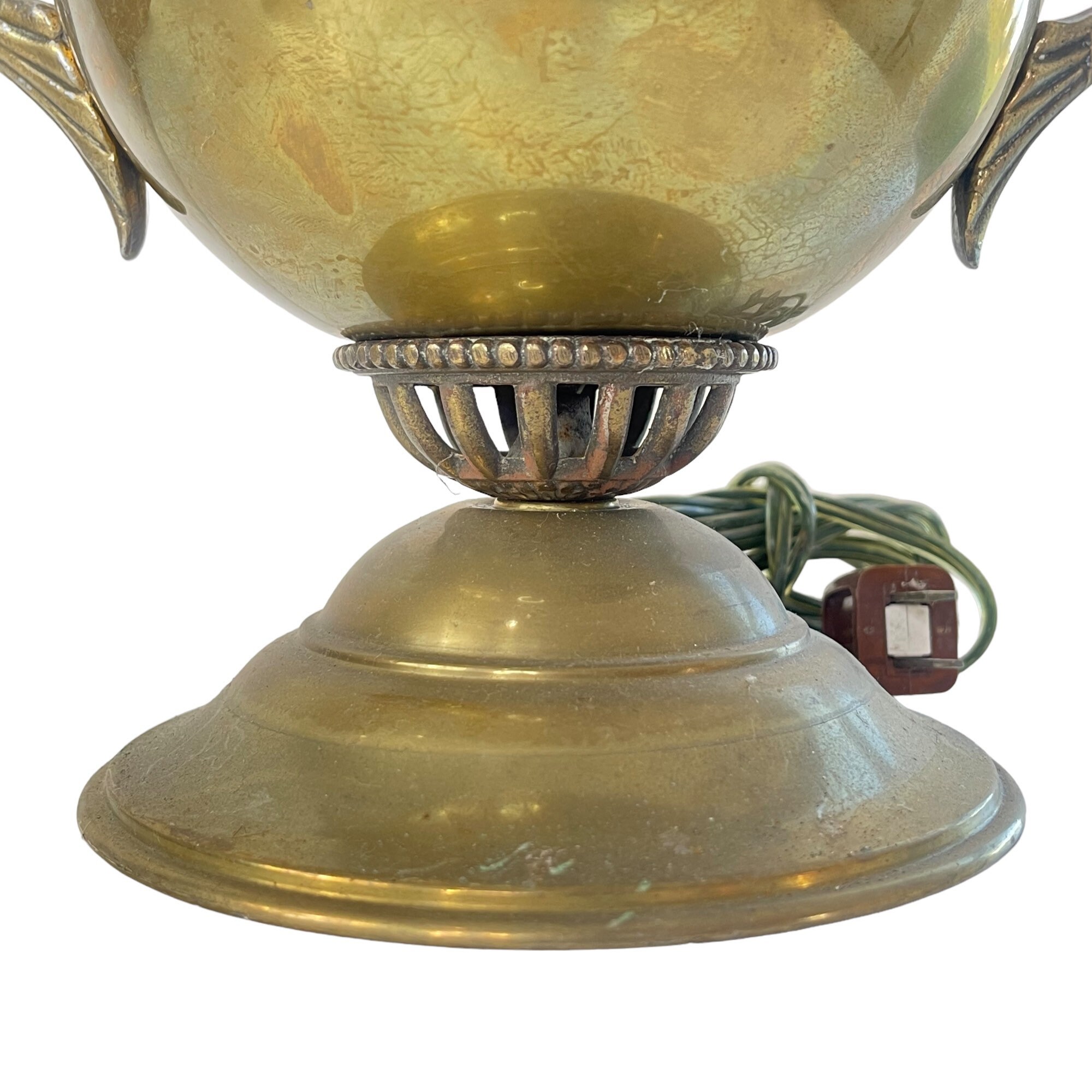 【♡】 Antique Bradley and Hubbard Brass Oil Lamp Converted to
